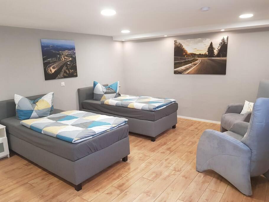 Ferienwohnung Bela, Naehe Nuerburgring Luxem Exterior foto